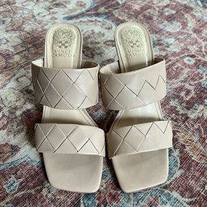 Vince Camuto nude heels